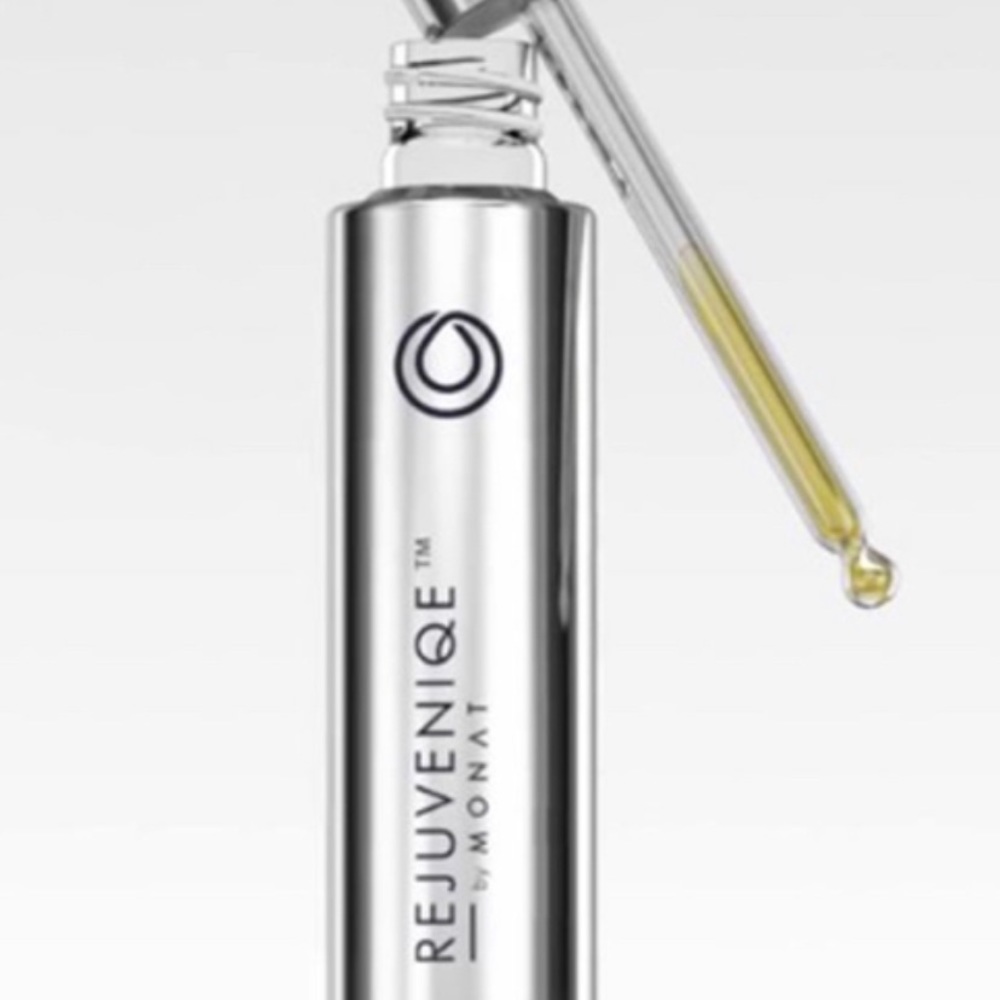 Monat Light Rejuveniqe Oil 30ml (1 fl oz)